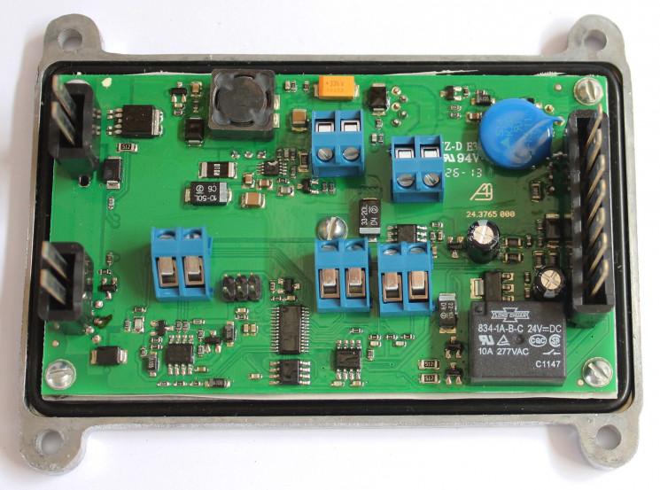 Блок управления 12ЖД24.8106.200-КС у купить в Кирове